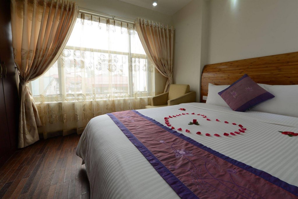 Фото B & B Hanoi Hotel & Travel