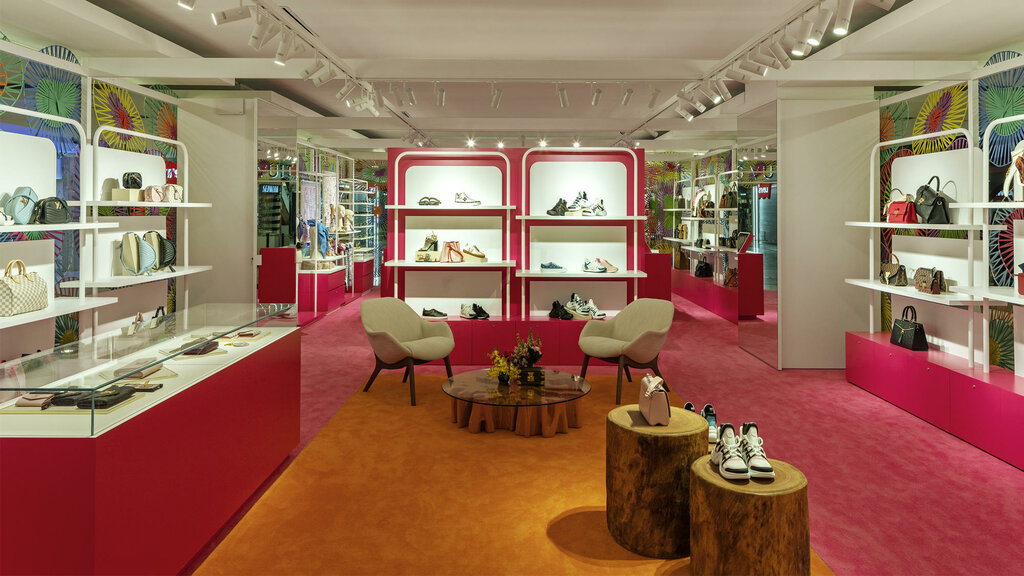 Clothing store Louis Vuitton São Paulo - Morumbi Shopping, Sao Paulo, photo