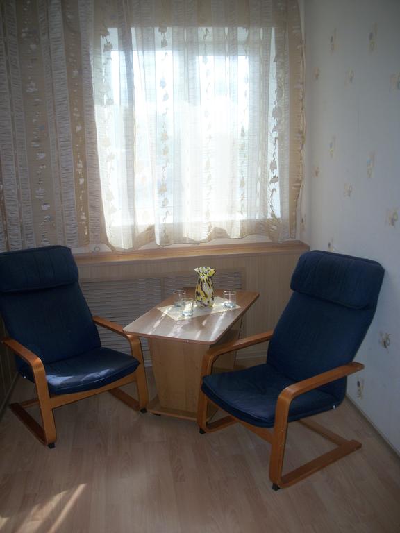 Фото Лебедь