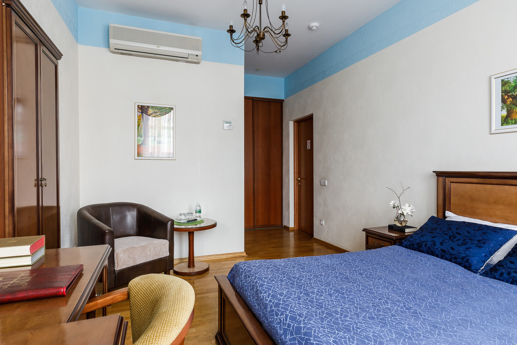 Фото Платан