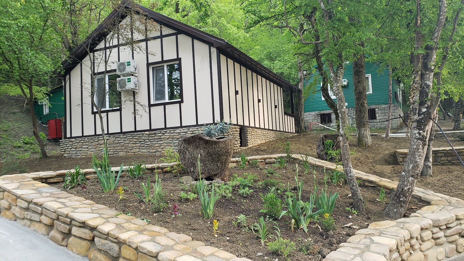 Фото Дельфин Холидей Парк Инал