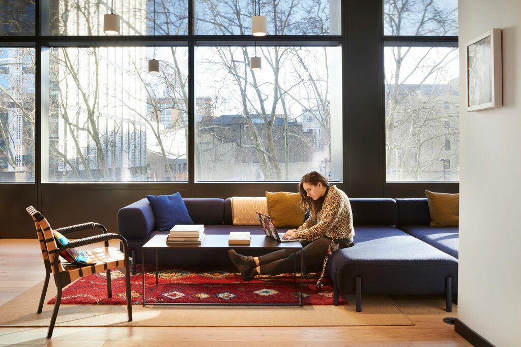 Coworking WeWork The Bower, London, photo
