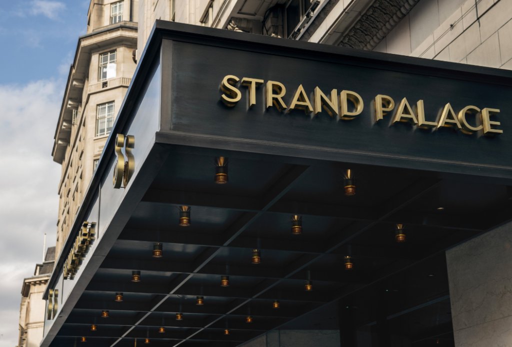 Фото Strand Palace Hotel
