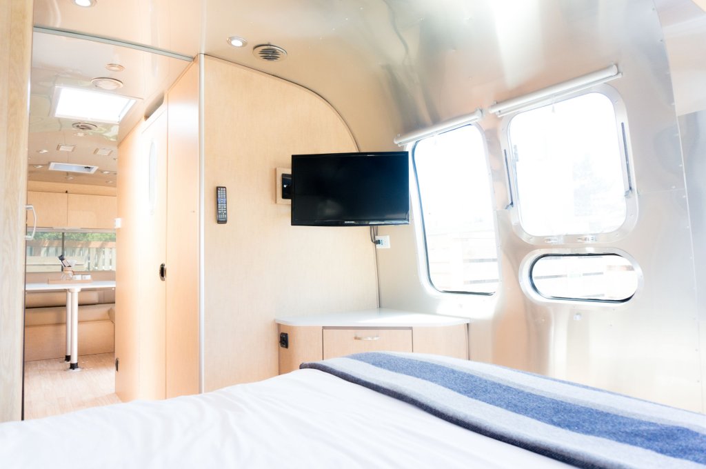 Фото Hart's Camp Airstream Hotel & Rv Park