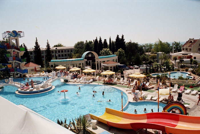 Фото отеля 2