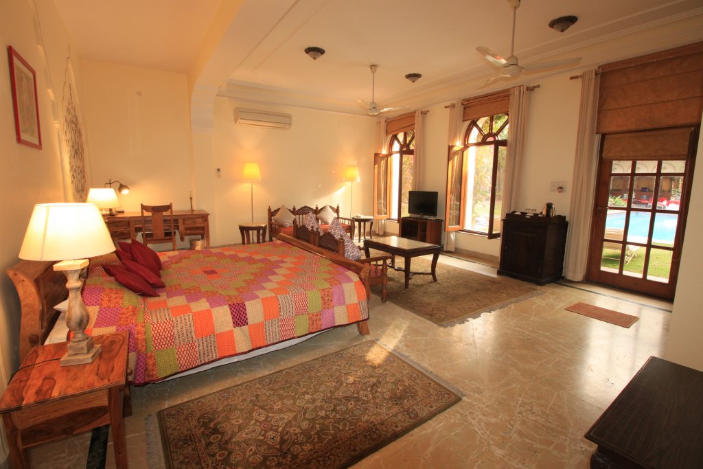 Фото Hotel Megh Niwas