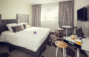 Mercure Compiegne Sud (Hauts-de-France, Oise, Arrondissement de Compiègne, Lacroix-Saint-Ouen, Rue Robert Schuman), hotel
