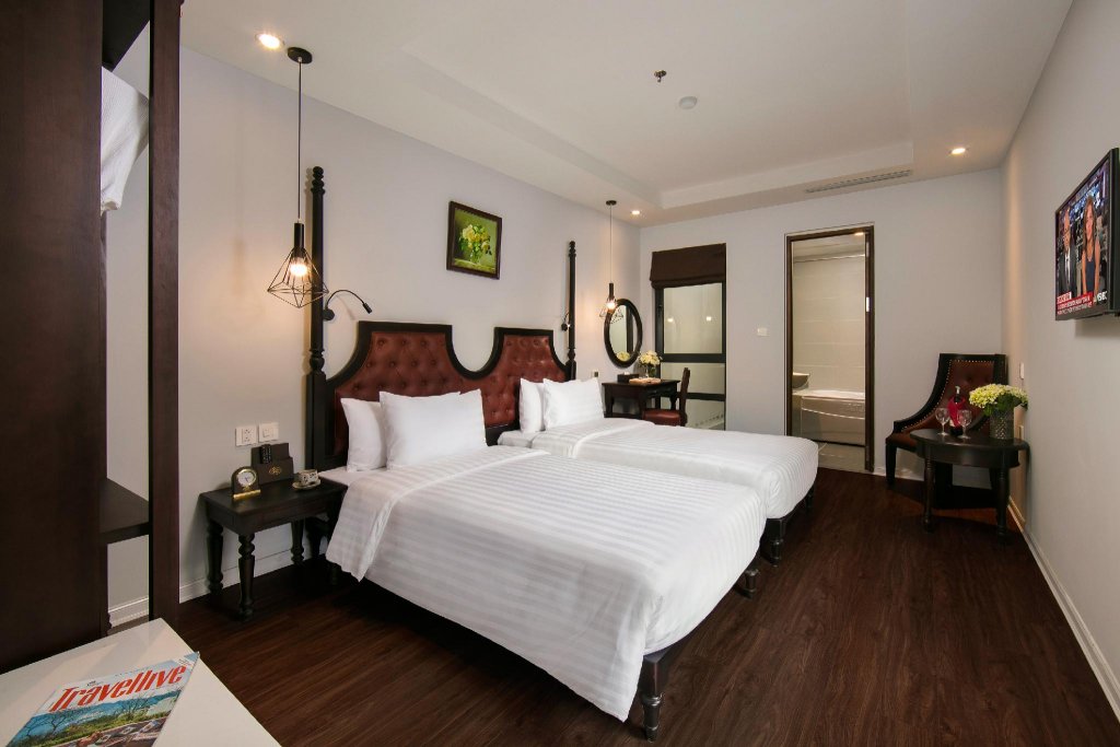 Фото Shining Boutique Hotel and SPA