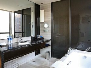 Гостиница Wanda Realm JingZhou