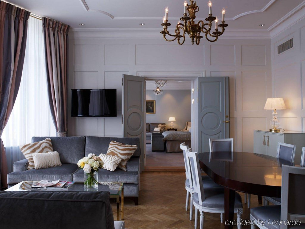 Фото Grand Hotel