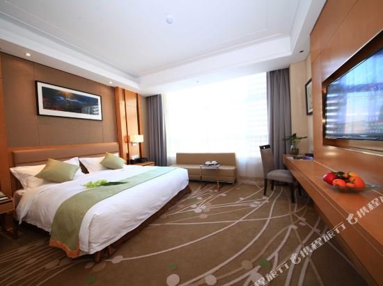 Фото Expo Plaza Hotel Qingdao