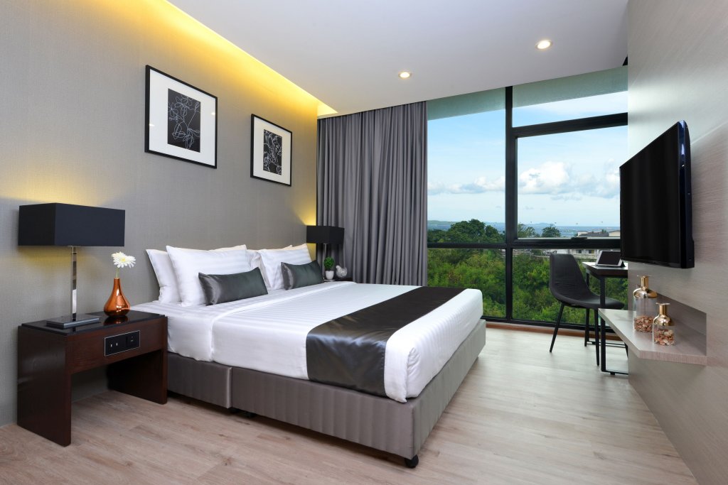 Фото Altera Hotel and Residence