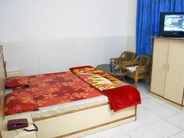 Фото Hotel Surya Palace