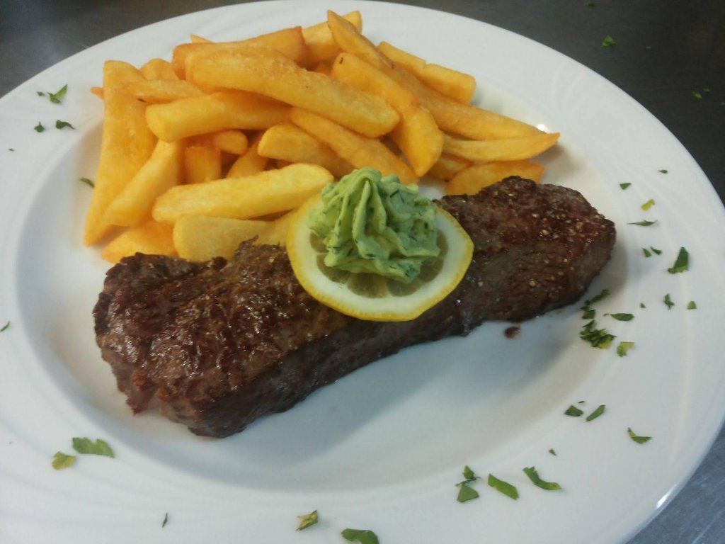 Фото Hotel Restaurant Kriemhilde