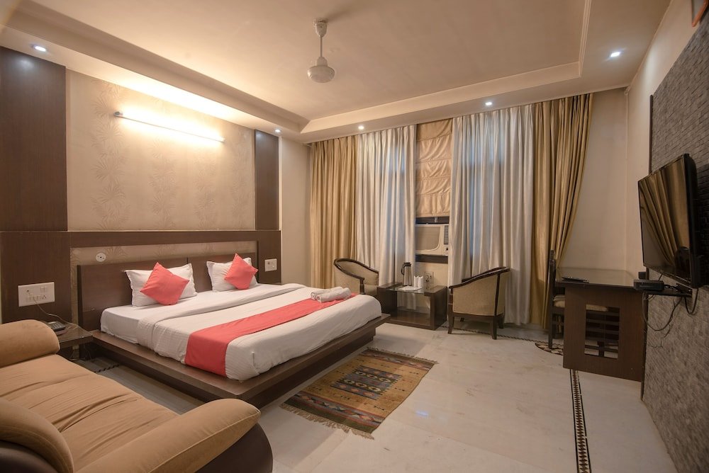 Фото Hotel Aashish