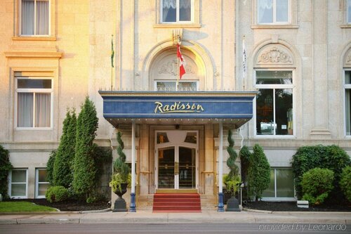 Внешний вид отеля The Hotel Saskatchewan Autograph Collection в Реджайне, фото 1