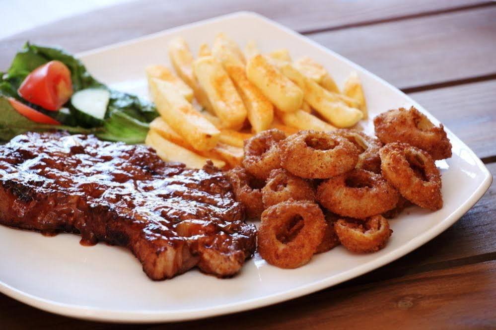 Фото Celtis Country Lodge and Restaurant