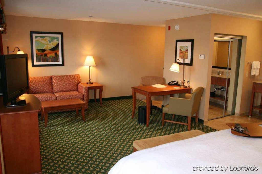 Фото Hampton Inn & Suites Tucson East/Williams Center