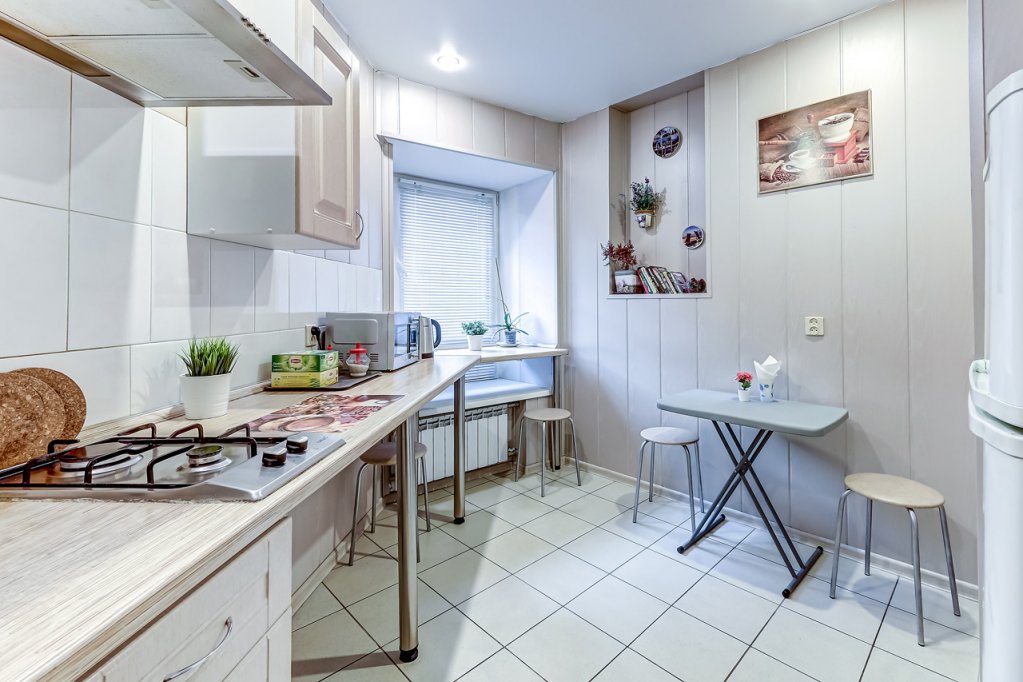 Фото Август