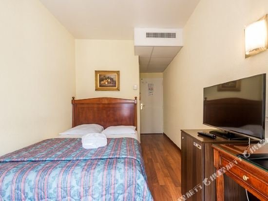 Фото Hotel Churchill