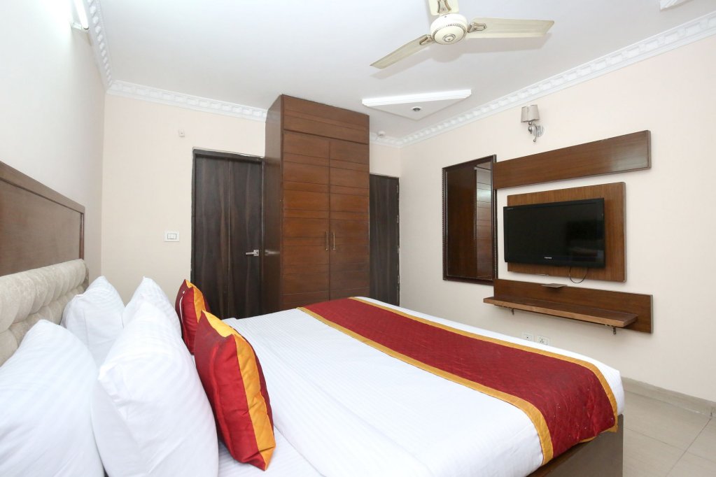 Фото Oyo 10386 Hotel Jimmy