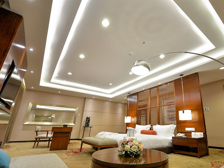 Фото Gumaya Tower Hotel Semarang