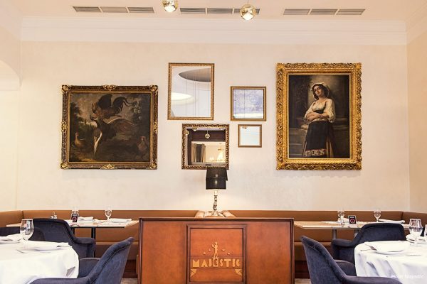 Фото Hotel Majestic