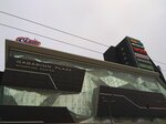 TTs Gagarinn Plaza (vulytsia Haharinske Plato, 5/2), shopping mall
