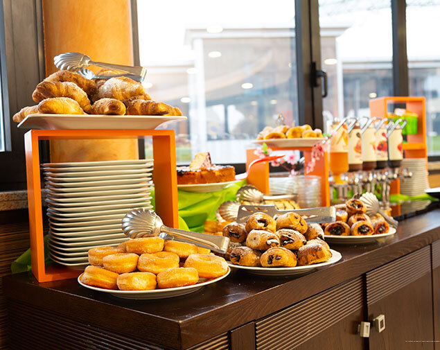 Фото IH Hotels Milano St John Sesto San Giovanni