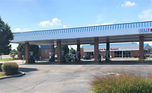 Gas station United Dairy Farmers, Columbus, photo