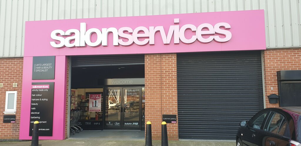 Hairdresser Salon Services, England, photo