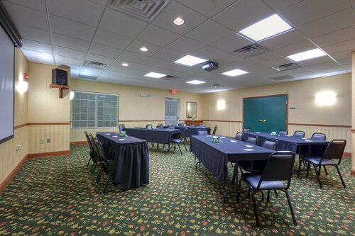 Гостиница Country Inn & Suites by Radisson, Winchester, Va