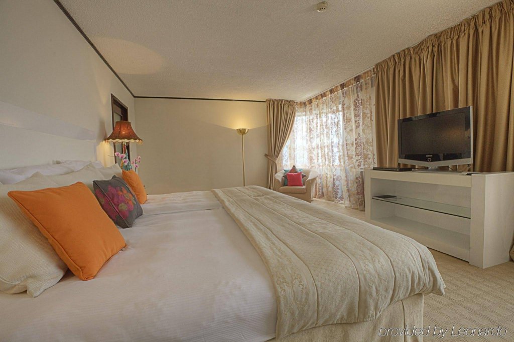 Фото Hotel Marinela Sofia