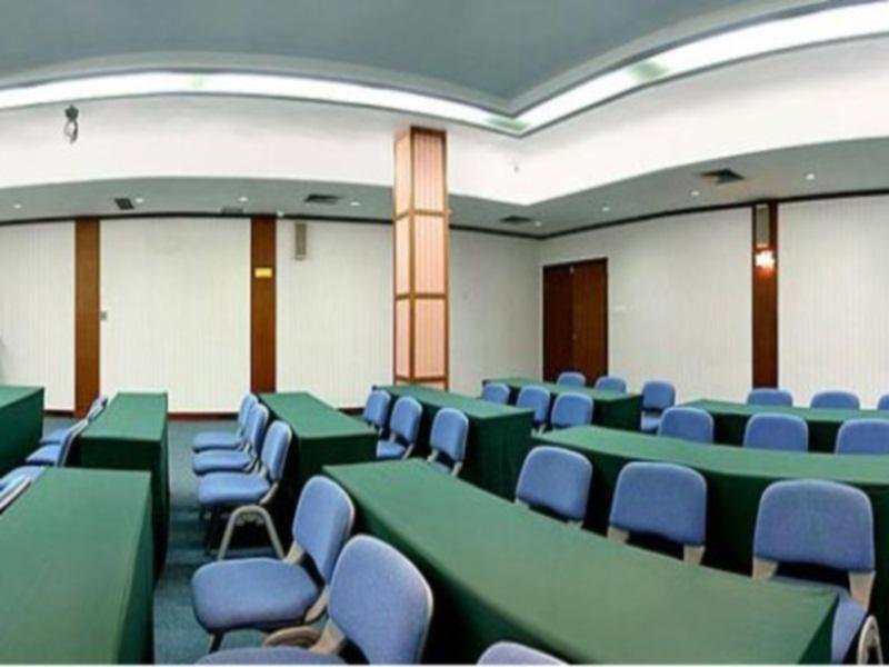 Фото Holiday Inn Express Shenzhen Dongmen