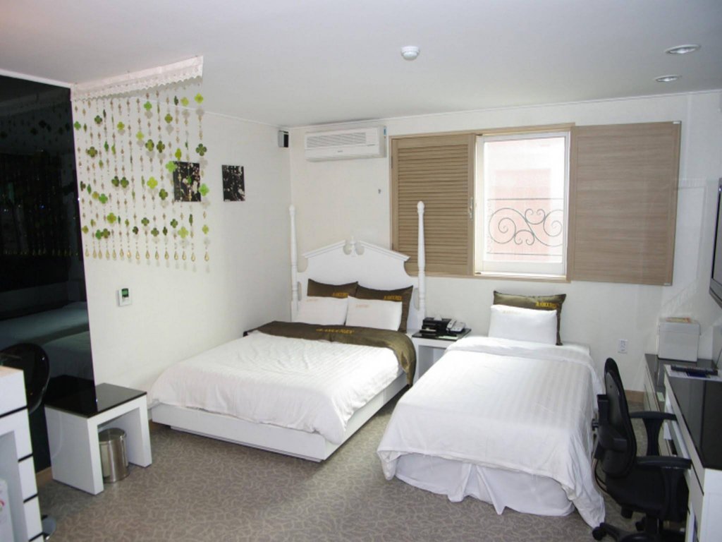 Фото Amourex Hotel