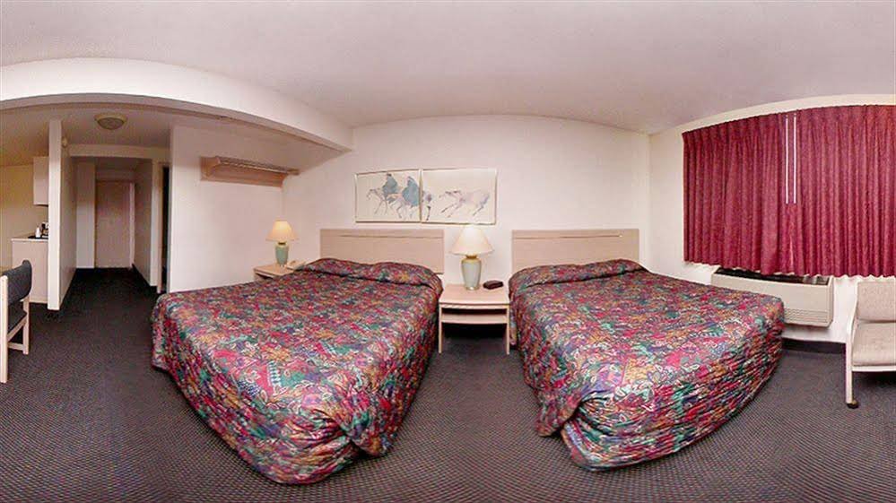 Фото Motel 6 Pendleton, Or - West