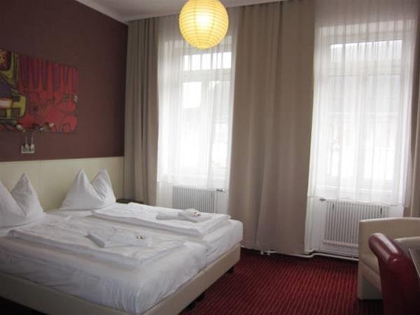 Фото Stadthotel Hauser Eck