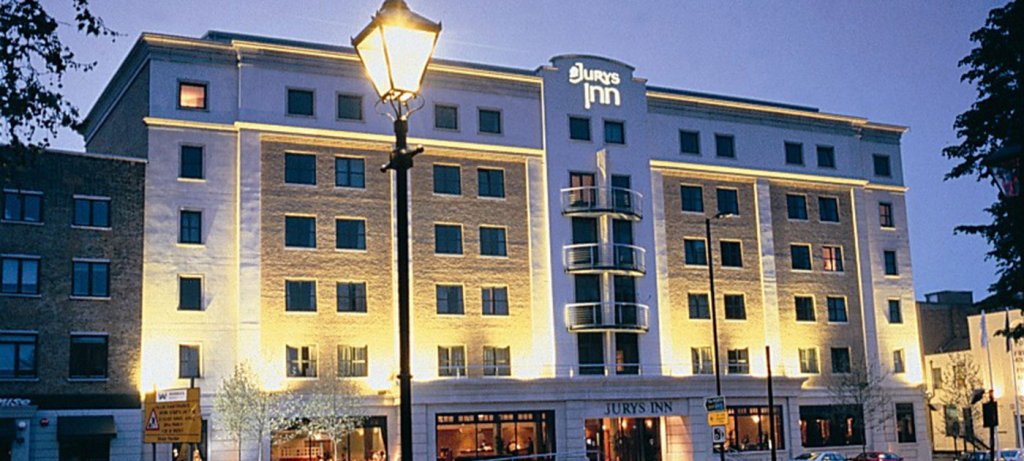 Фото DoubleTree by Hilton London Angel Kings Cross