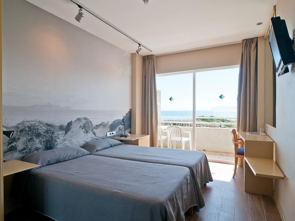 Фото Eix Platja Daurada Hotel & SPA