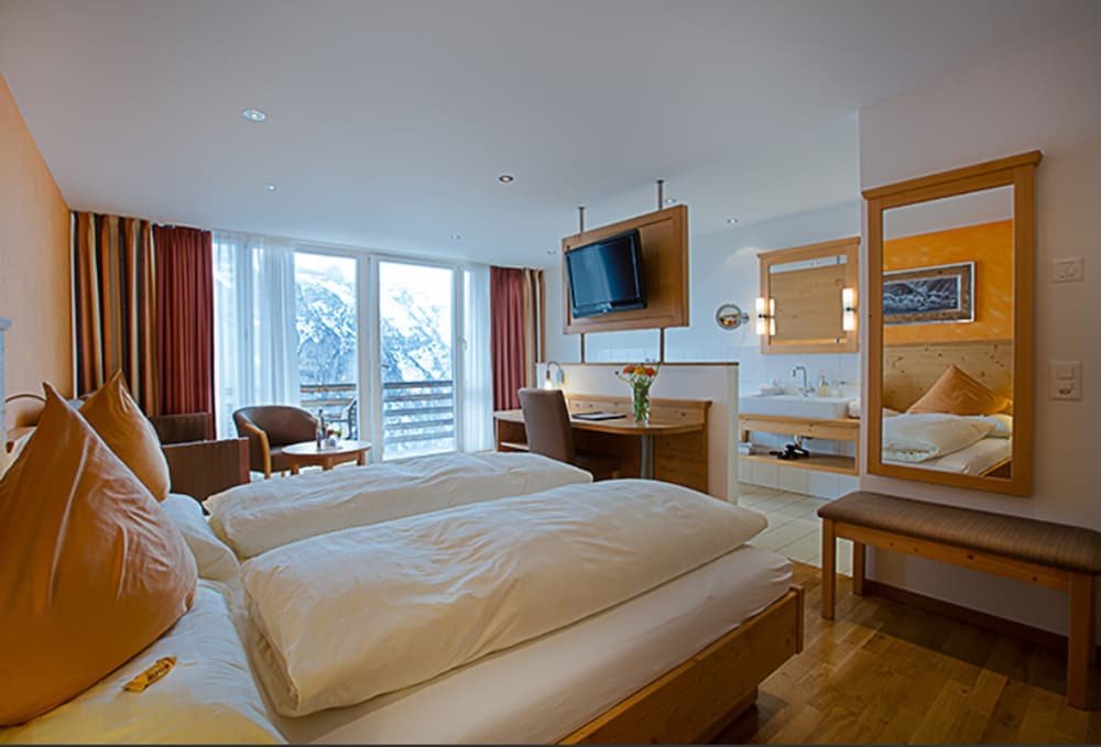 Фото Hotel Edelweiss Superior