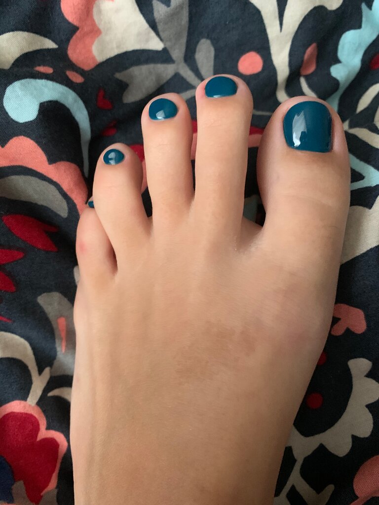 Cute Teen Toes