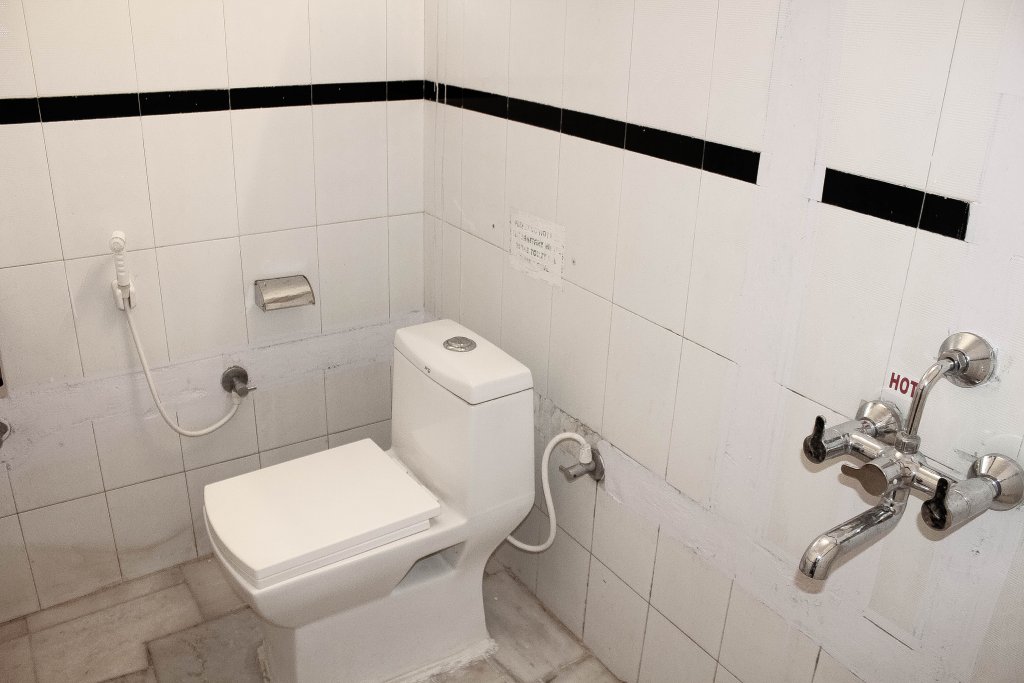 Фото Kaveri Hotel