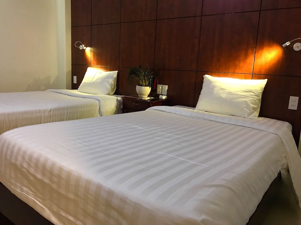 Фото Gold Beach Hotel