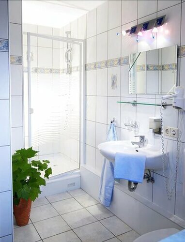 Гостиница Eisberg Hotel Rust в Русте