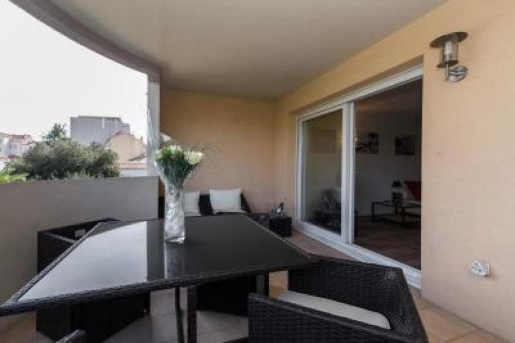 Фото Villa Romance 3