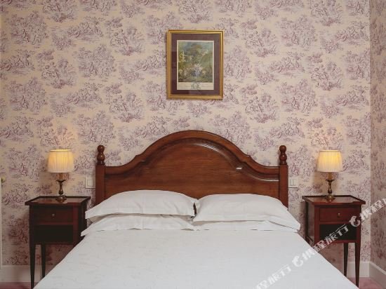 Фото Hôtel des Grandes Ecoles