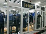 Ferre (Abaı dańǵyly, 45) ، متجر ملابس