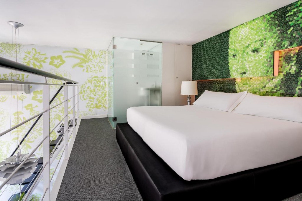 Фото Hotel Room Mate Laura