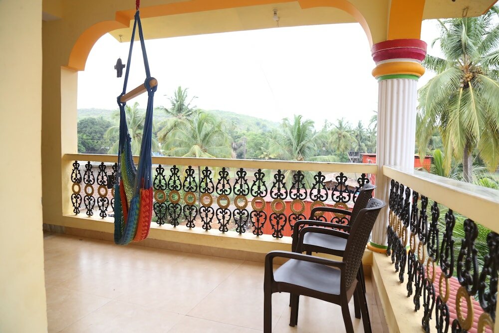 Morjim Beach Resort Гоа