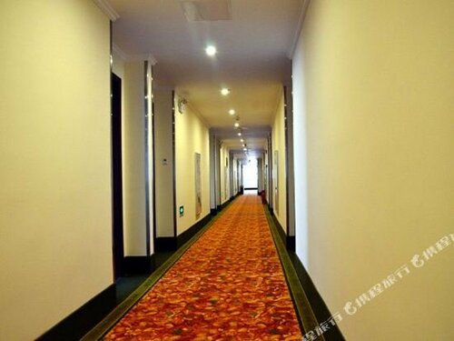 Гостиница GreenTree Inn JiangSu ChangZhou LiYang TianMu Lake Avenue TaiGang Road Business Hotel